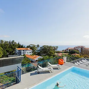 Terrace Mar מלון דירות